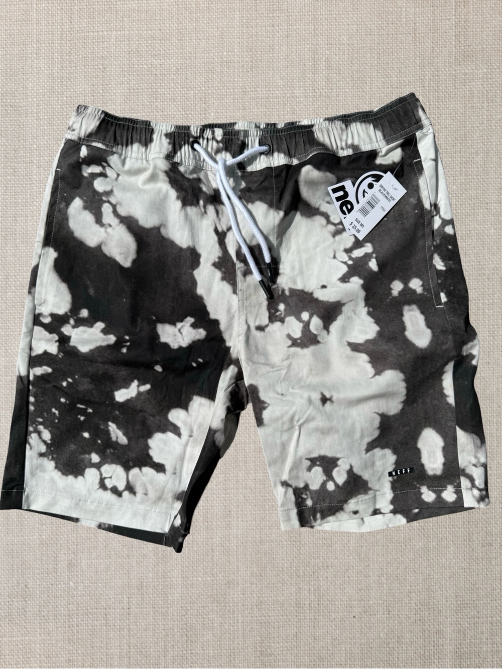 NEW Neff Men’s Black & Cream Tie-Dye Twill Pullon Everyday Shorts - Size Medium